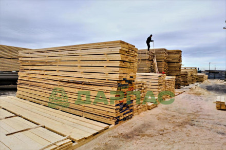 Доска обрезная 1сорт - 40 х 150 х 6000
